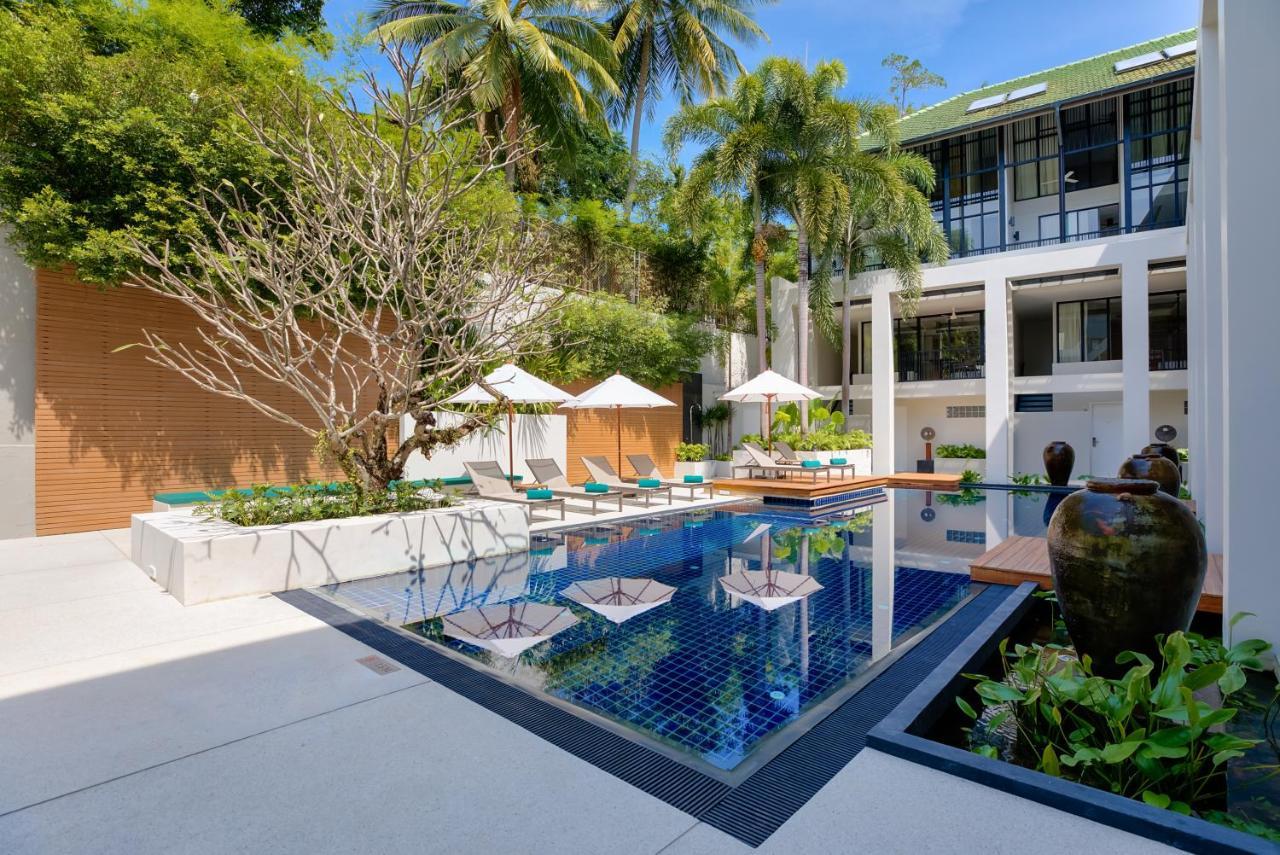 Outrigger Surin Beach Resort - Sha Extra Plus ภายนอก รูปภาพ The swimming pool at the hotel